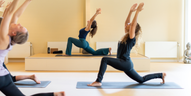yoga tile groepsles