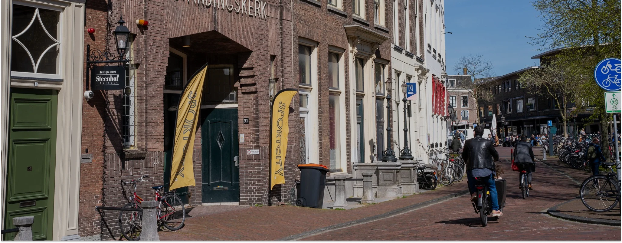 leiden header verduisterd