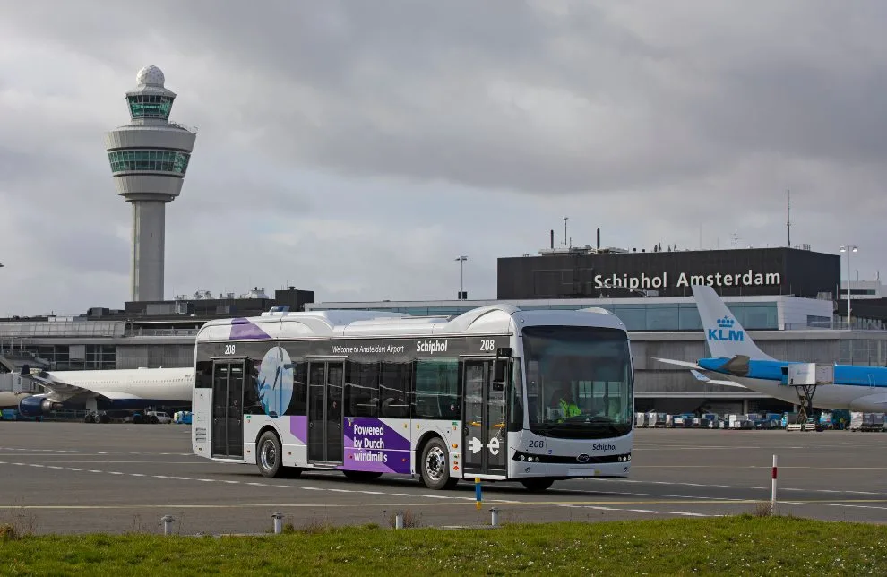 DUURZAME TOEKOMST-optimale mobiliteit 2 elektrisch reizen tussen vliegtuig en gate