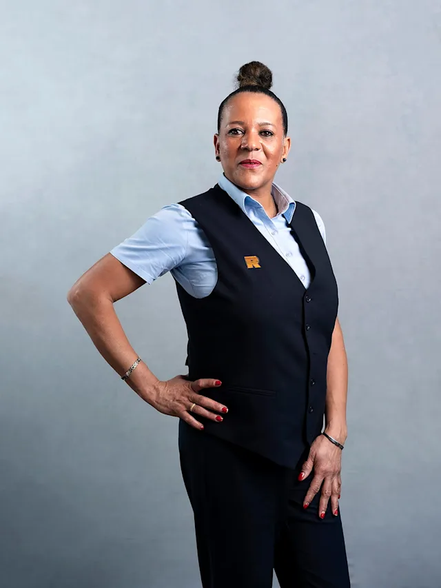 Vanda works at Raggers at Schiphol
