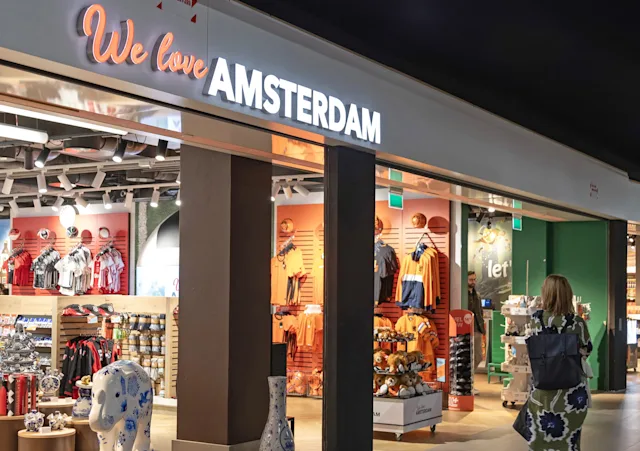 We Love Amsterdam Shop at Amsterdam Airport Schiphol