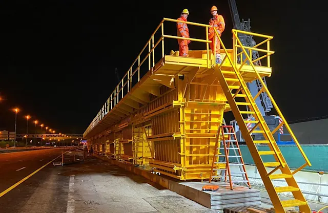 Construction of A4 viaduct well underway
