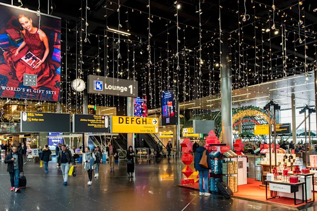rituals kerstcampagne hero ascending