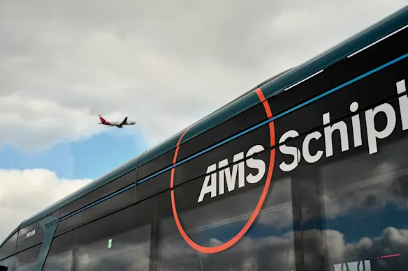 schiphol amsterdam 100 2025