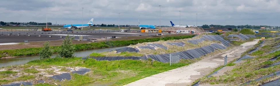 image card pfas schiphol