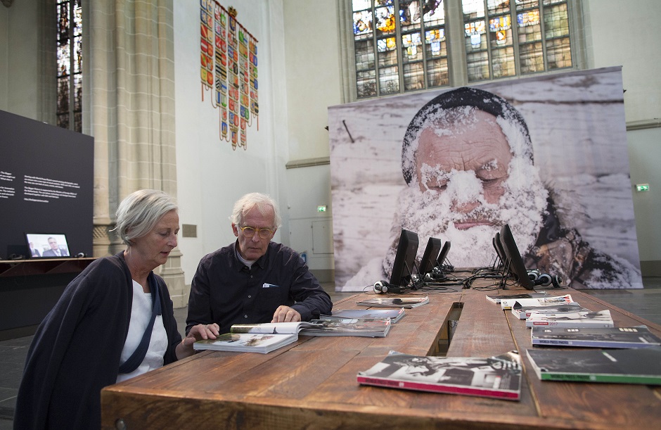 World Press Photo en Schiphol Privium 3