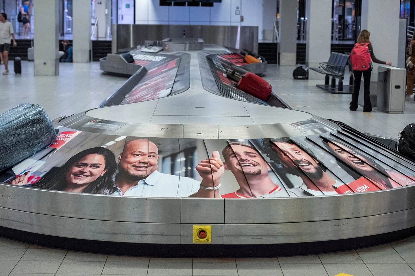 Specials baggage reclaim