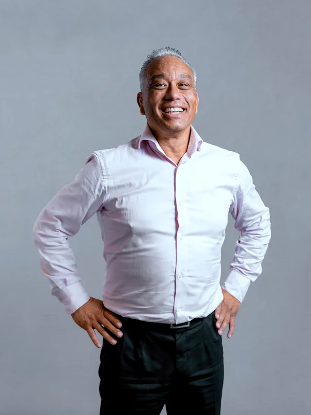 Rufino works at Avia Partner at Schiphol