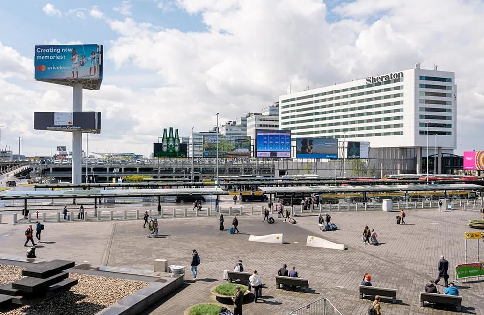 Jan Dellaertplein and bus station Schiphol