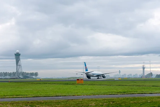 logistiek schiphol terrein