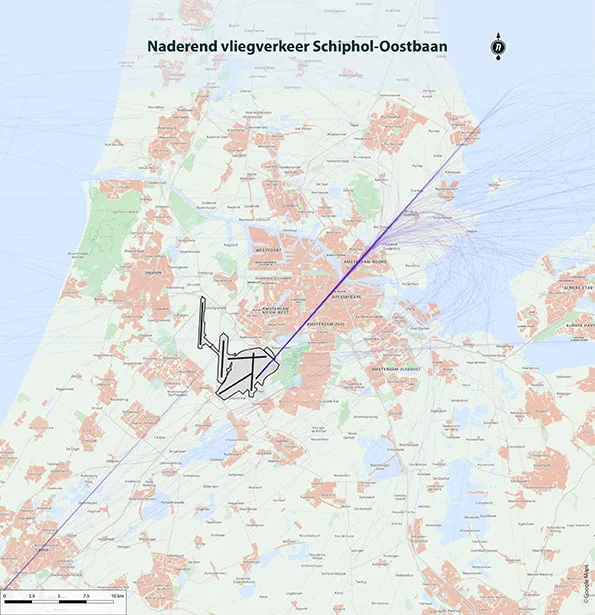 Schiphol-Oostbaan (noordoost) naderend