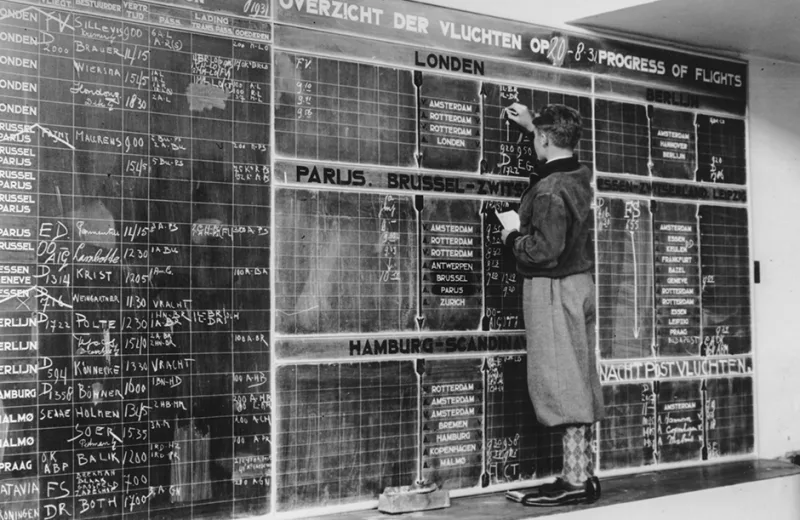 1931 Departure board