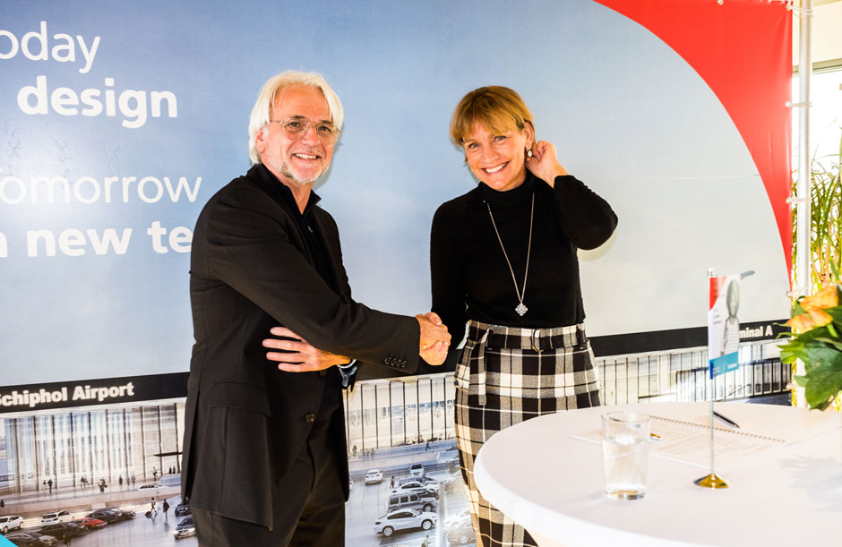 Architect en Schiphol tekenen voor nieuwe terminal