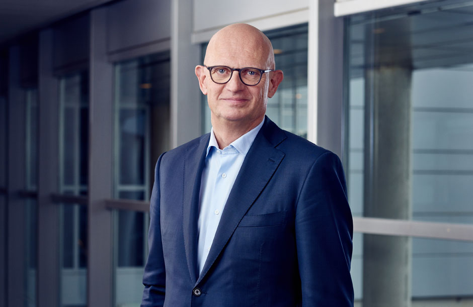 Robert Jan van de Kraats - Raad van Commissarissen van Royal Schiphol Group