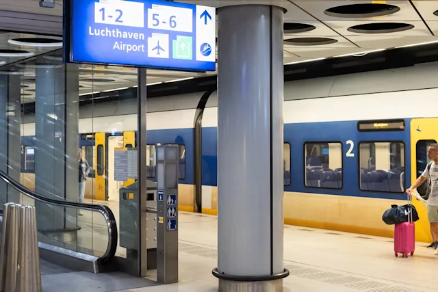 Cómo ir del aeropuerto de Ámsterdam al centro