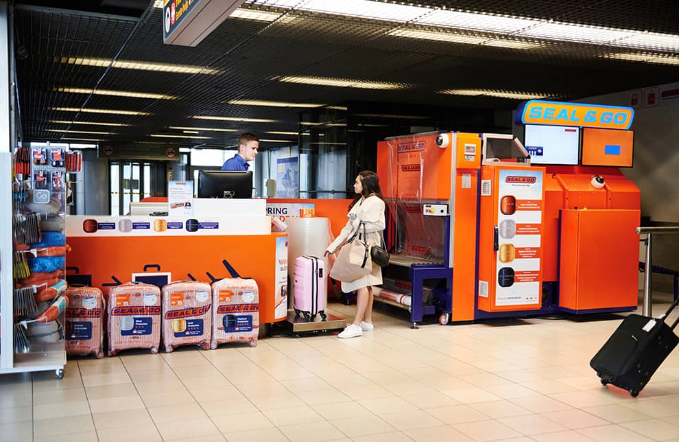 schiphol lost baggage