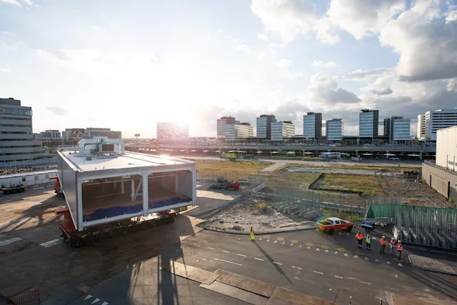 Middenbrug gereed voor het inrijden
