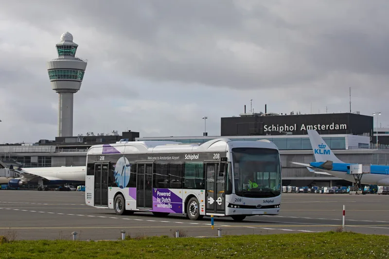 Electric bus