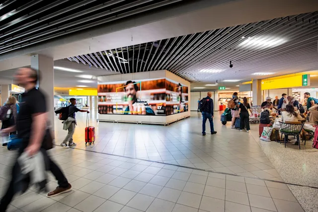 B2B impact at Schiphol