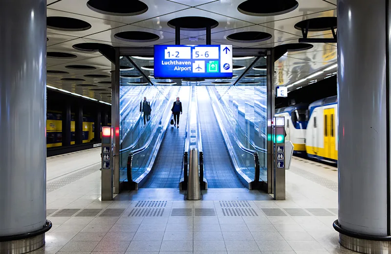 Train station platform