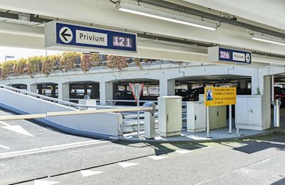 Privium 1 Holiday Parking