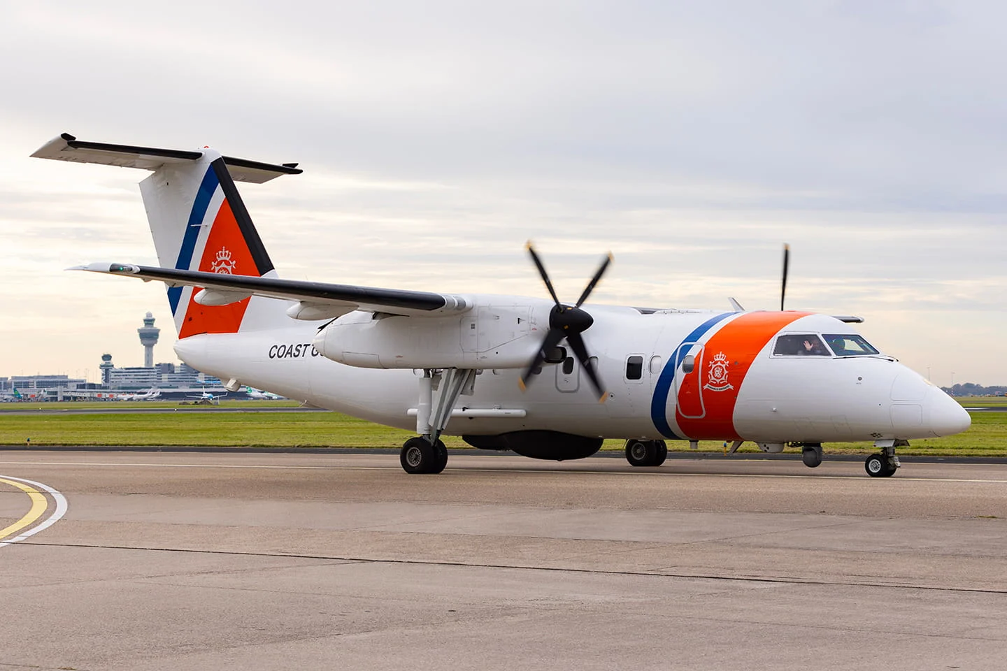 dash8