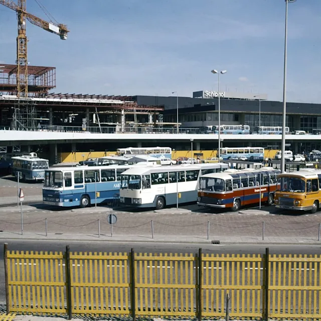 Schiphol under development