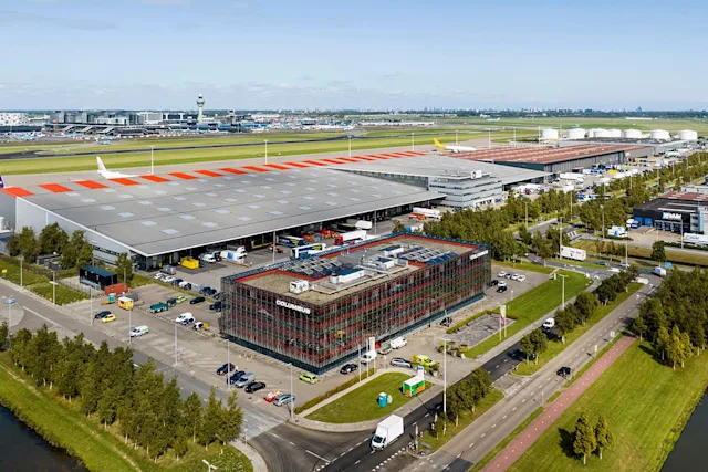 Schiphol Cargo World