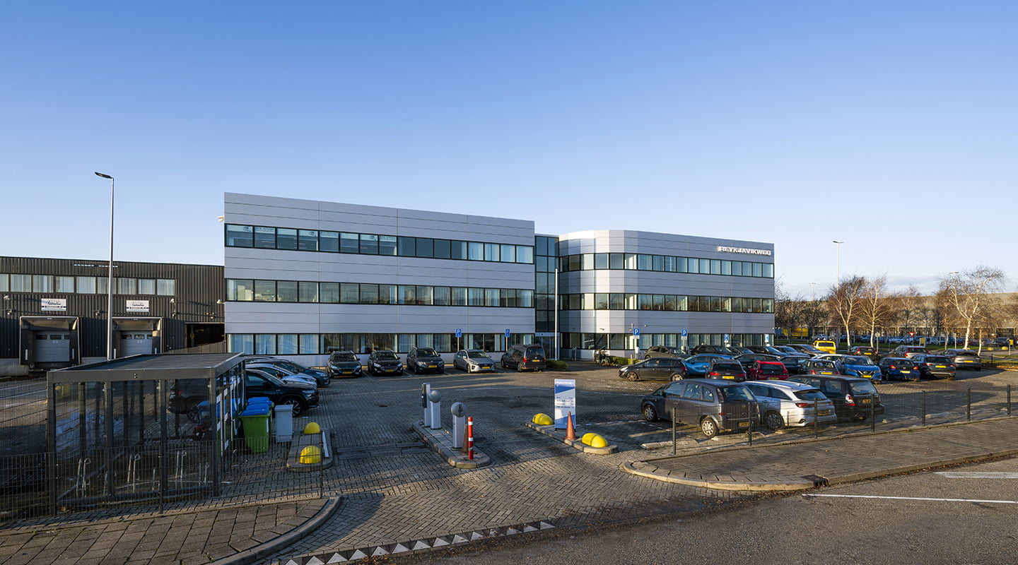 Schiphol office Reykjavikweg entrance parking lot