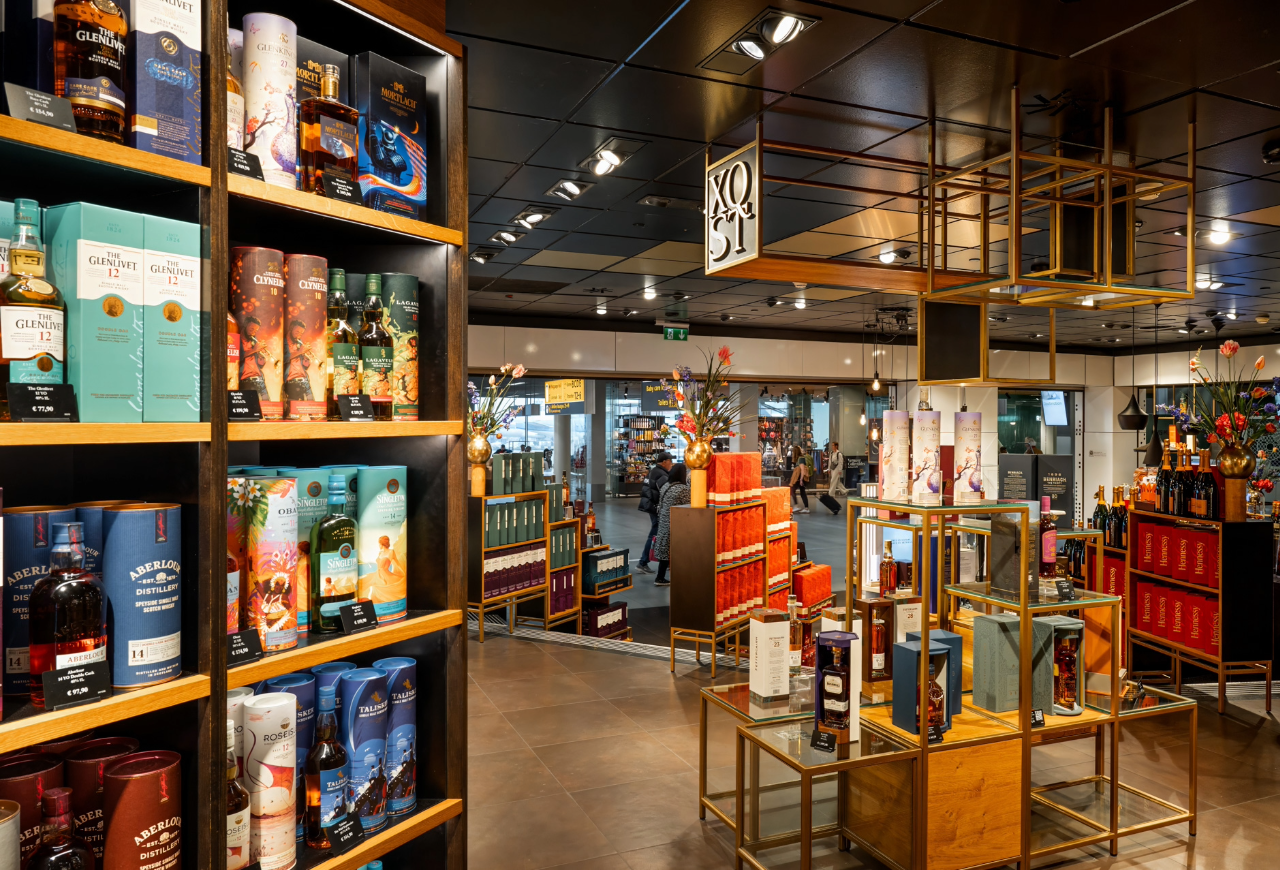 schiphol airport duty free cigarettes ExQuisite Experience at Schiphol