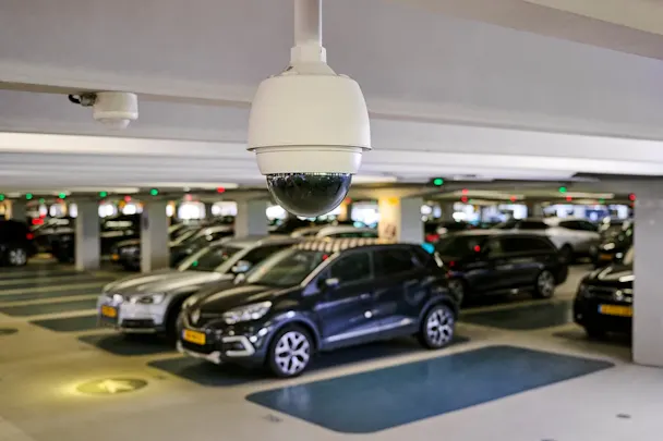 P1 Halen en brengen | Schiphol