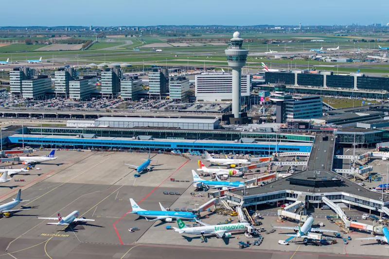 2021 Q4Luchtopname airside-pieren D752079 PBakker