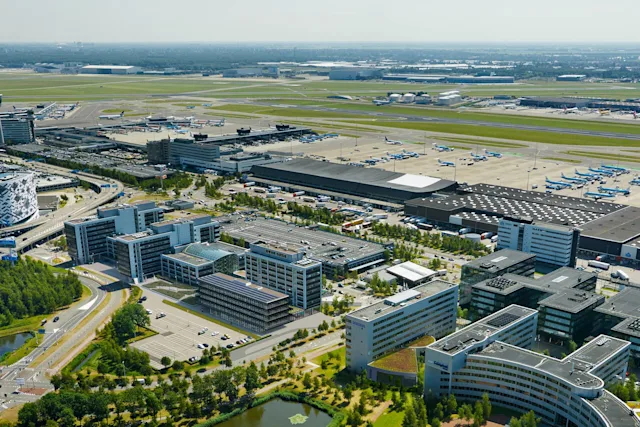 royal schiphol group hero ascending