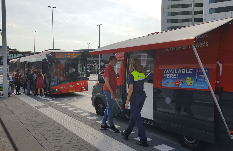 Schiphol | By bus from Schiphol