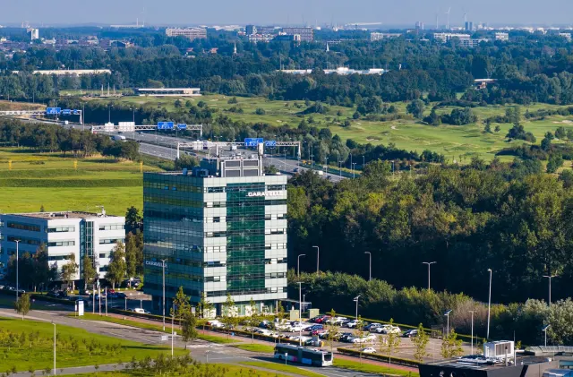 Caravelle Schiphol East drone image with view of golf course