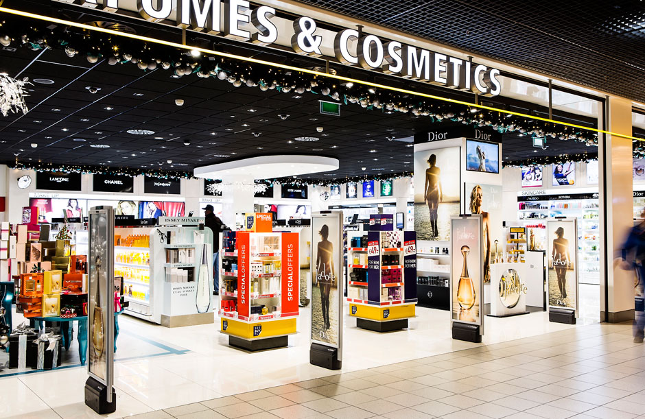 Header advertising case Dior