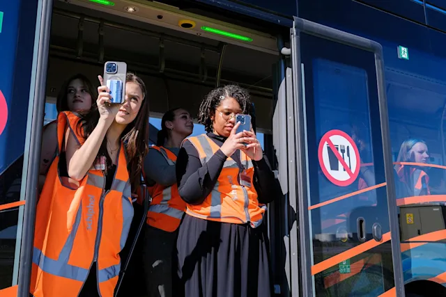 Young people from Amsterdam at Schiphol