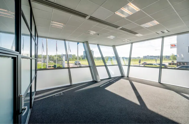 Schiphol office General Aviation Terminal available office space with view
