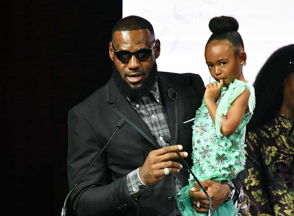 lebron james: LeBron James gently rubs pregnant belly of Rihanna at Louis  Vuitton show in Paris. Watch adorable video here - The Economic Times