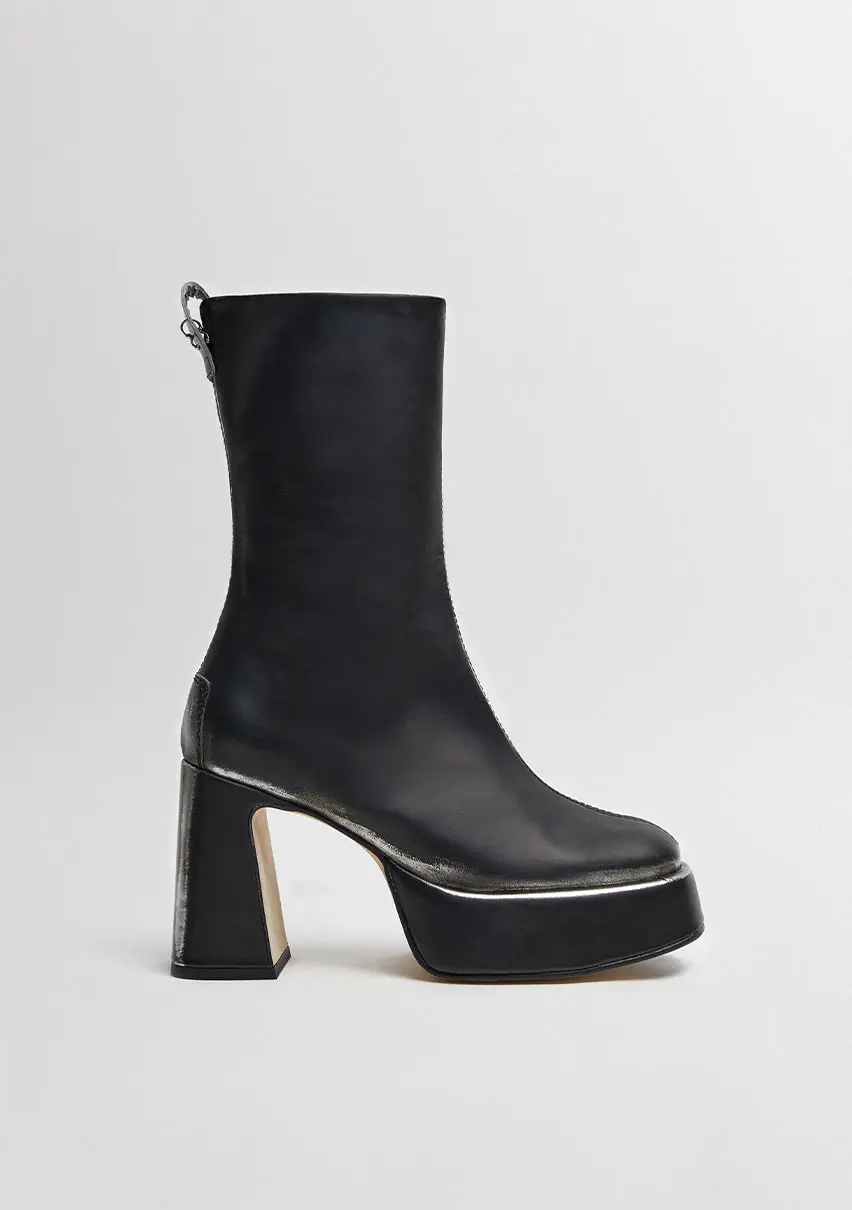 MIISTA-Apple-Black-Silver-Brush-Boots-cp-1