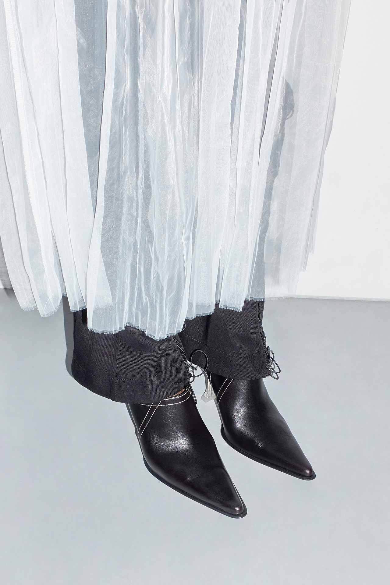 完売】Wilma Black Mules シューズ MIISTA｜ファッション