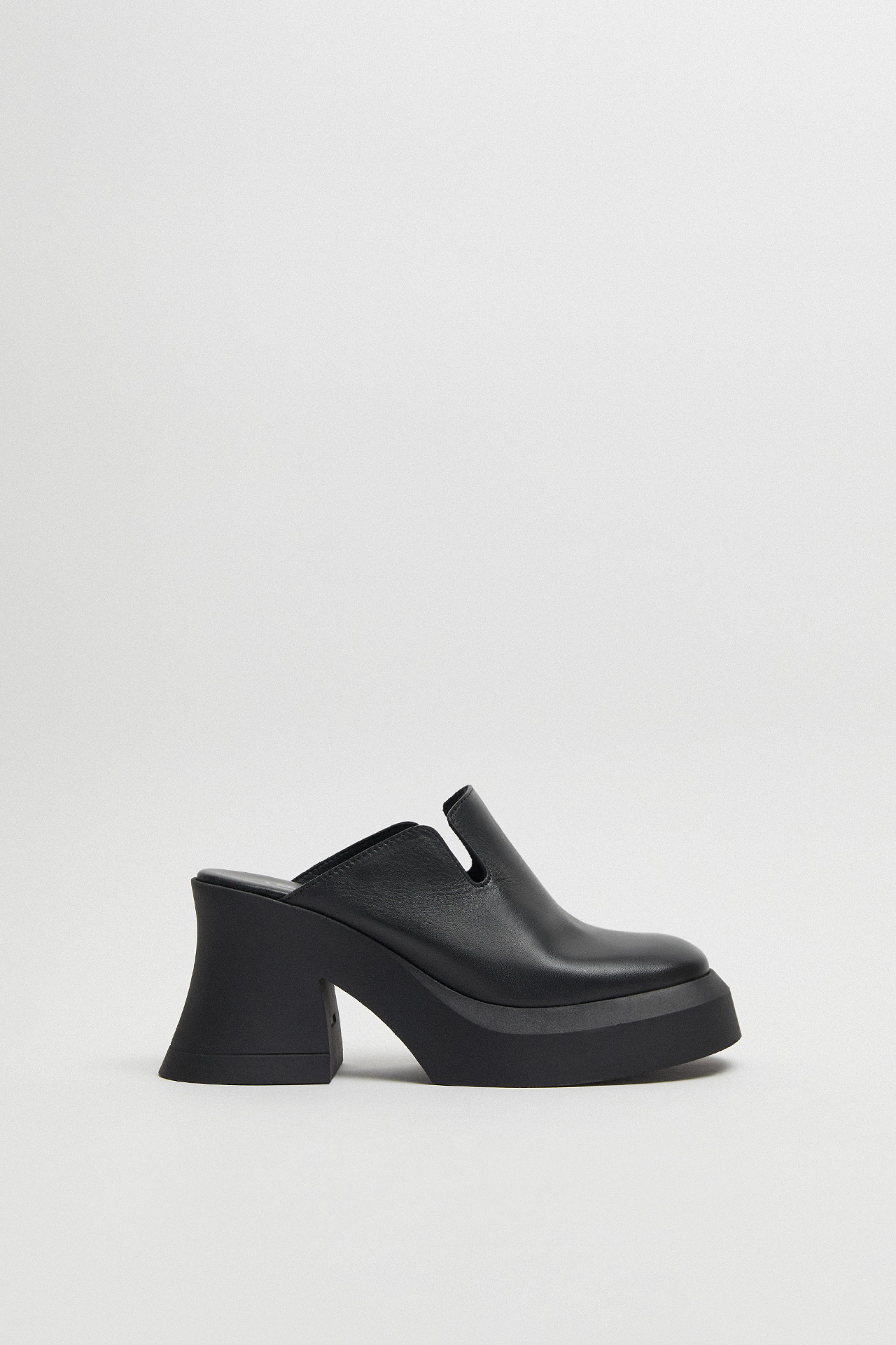 Otavia Black Mules | Miista Europe | Made in Portugal