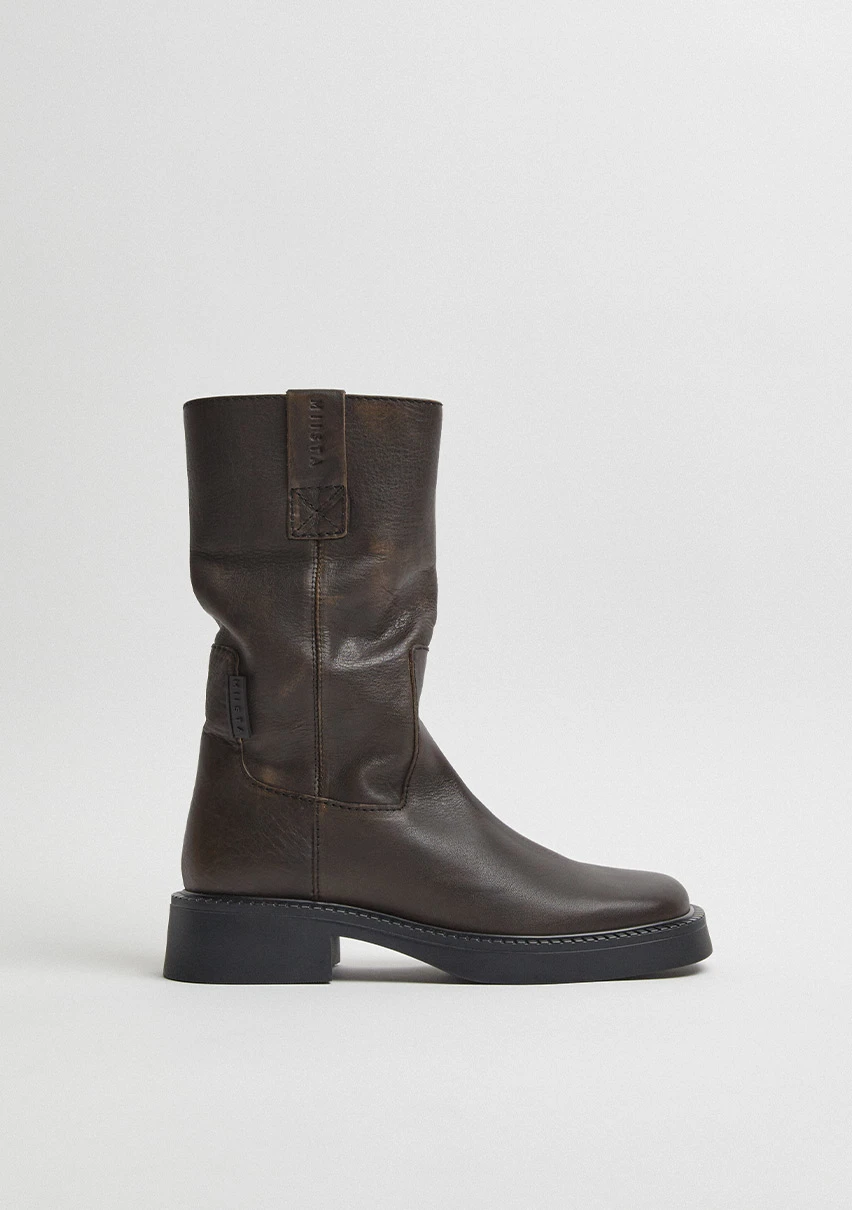 E8-aron-brown-boots-CP-1