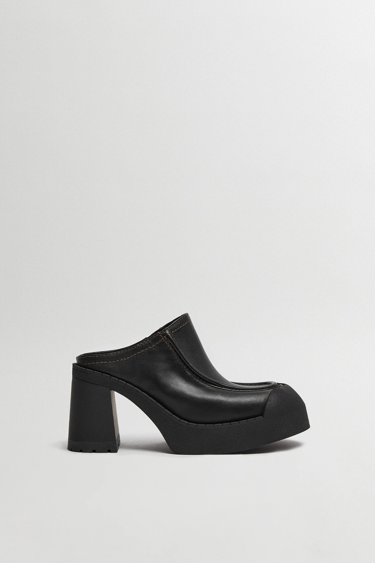 E8-Maren-Black-Mules-cp-1