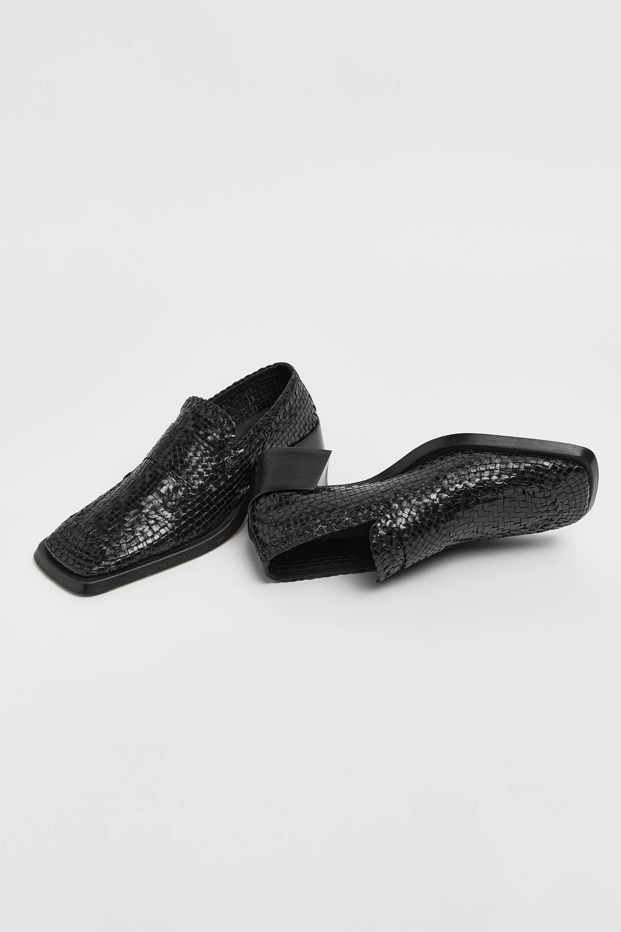 Miista-ligia-black-loafers-02