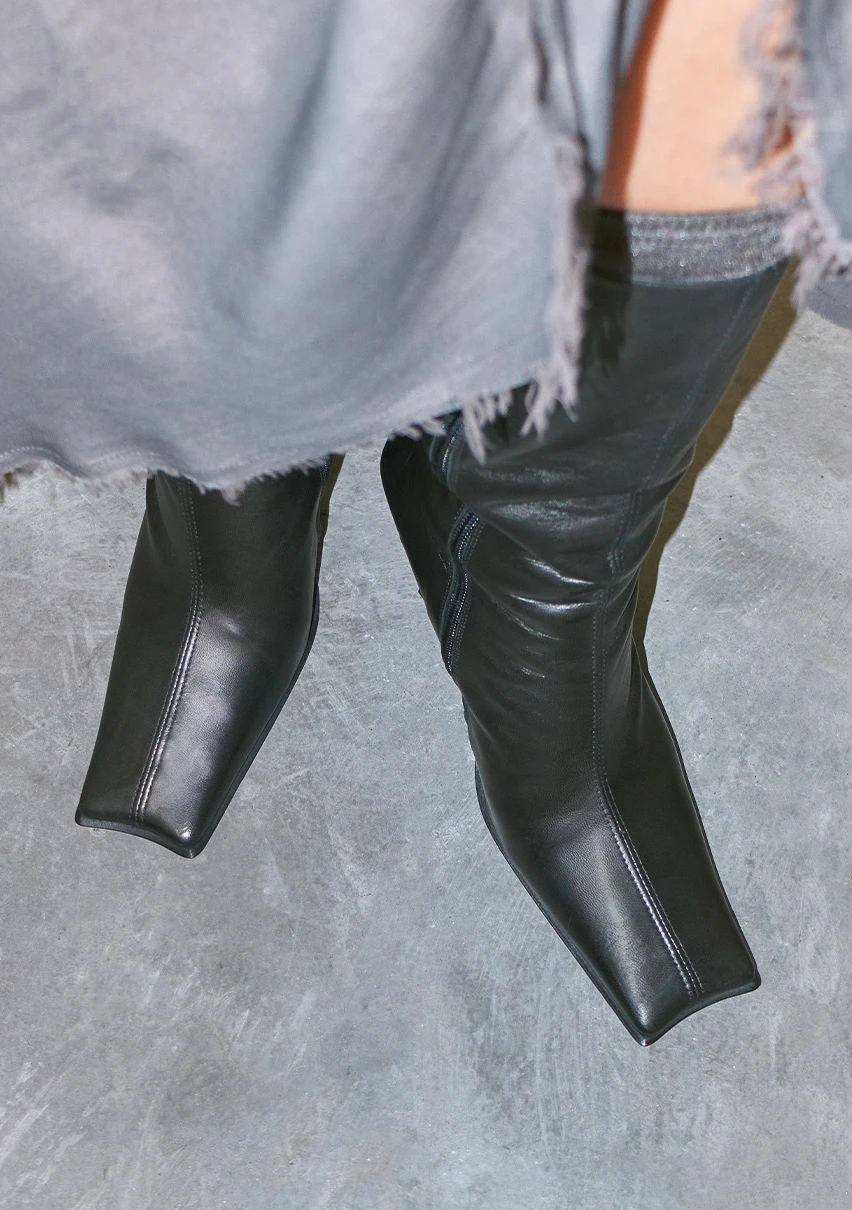 EC-miista-noor-black-boots-CP-2