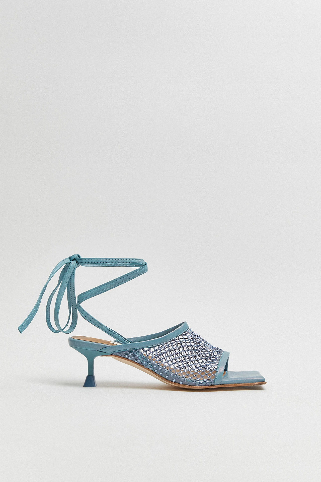 Miista-Gertrudes-Denim-Blue-Mule-Sandal-01