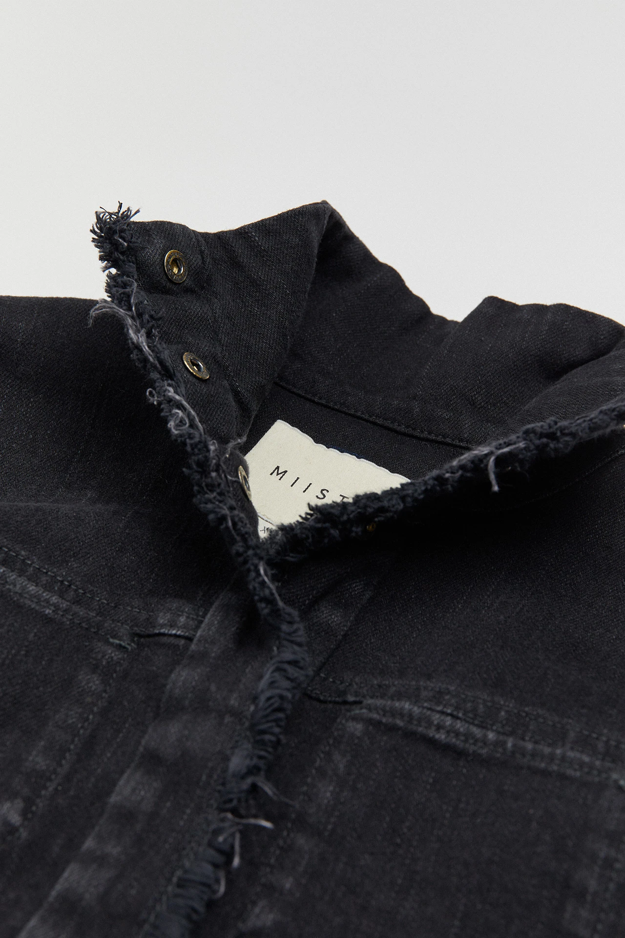 Miista-alia-black-denim-jacket-02