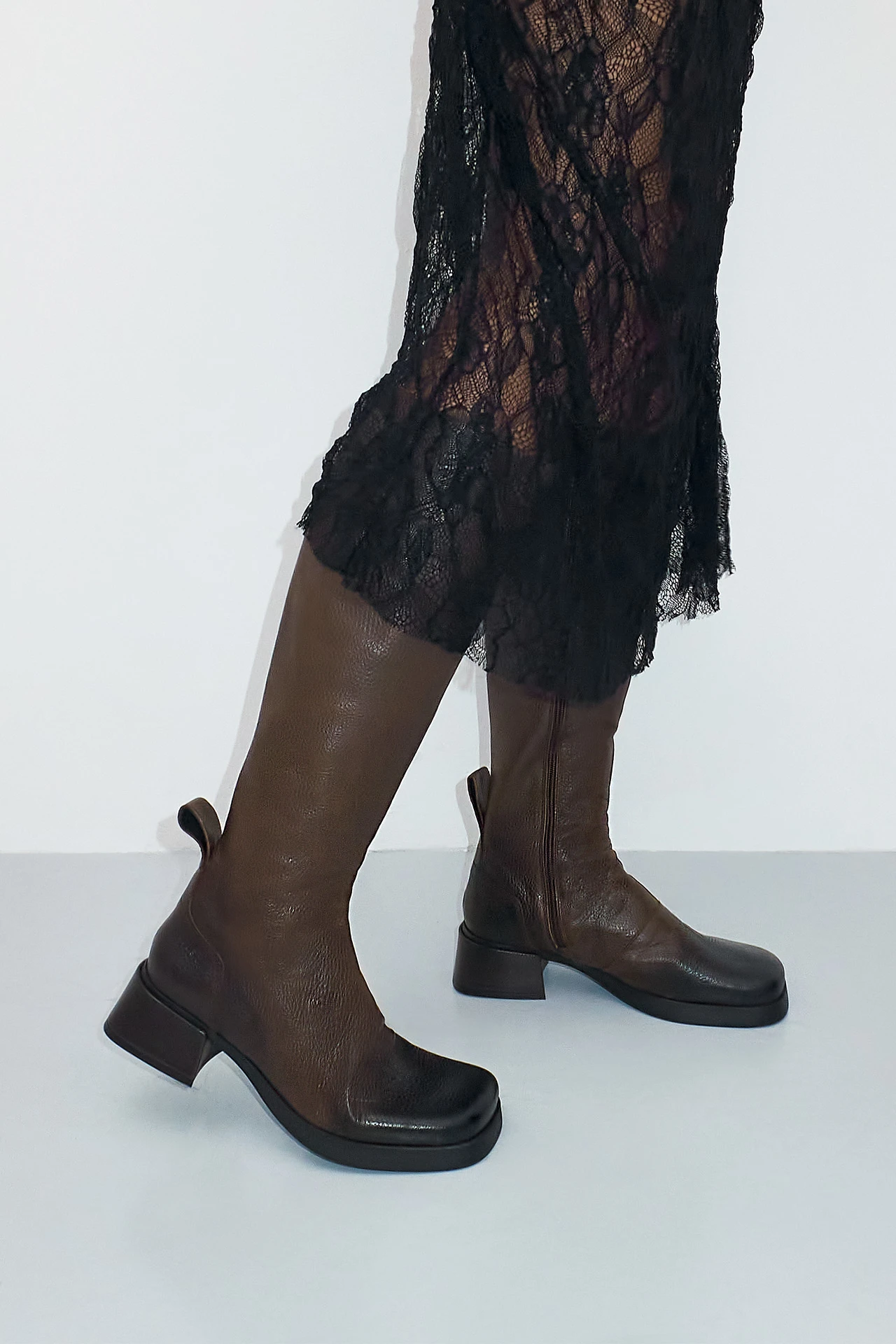 EC-E8-Brunilhda-Brown-Caramel-Tall-Boots-05