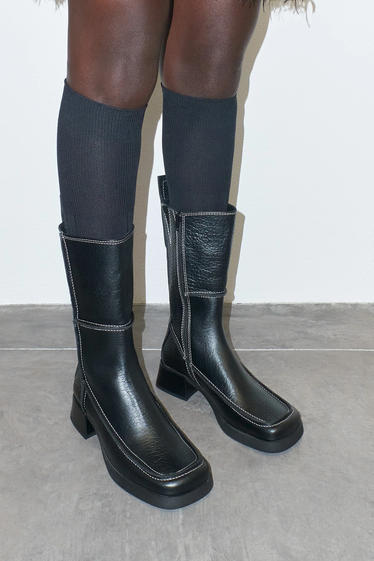 EC-E8-alzira-black-boots-01